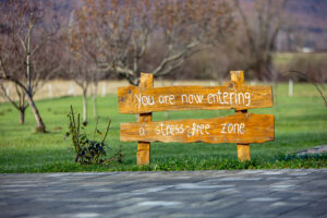 Znak ispred kuće za odmor Mali Medo